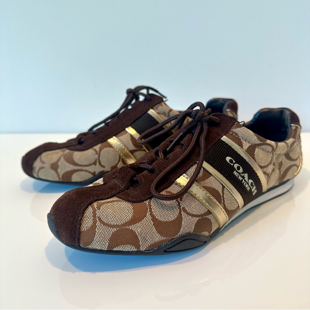 LIKE NEW Coach Women's Brown and Gold suede signature logo sneakers, Size 8 - Picture 1 of 12